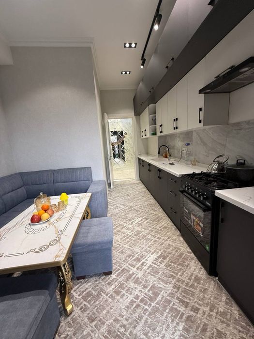 Своя Продаётся квартира Чиланзар, 9 квартал  метрога йакин 3/6/9 еврот