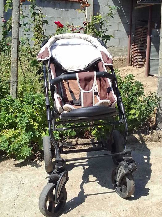 Количка за бебе. Кош за новародено и летен.