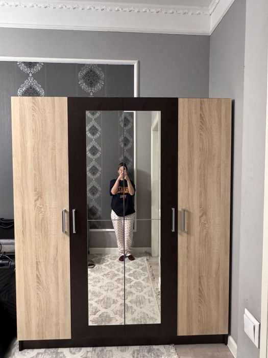 спальный шкаф вместительный