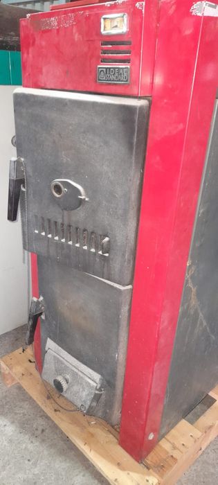 Centrala pe lemne marca Stelrad 33 kW fonta