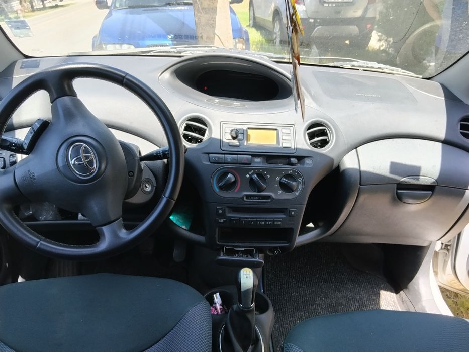 Toyota Yaris 1.0