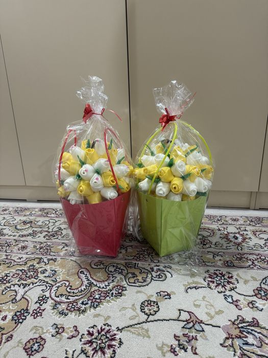 Светильник розы и тюльпаны