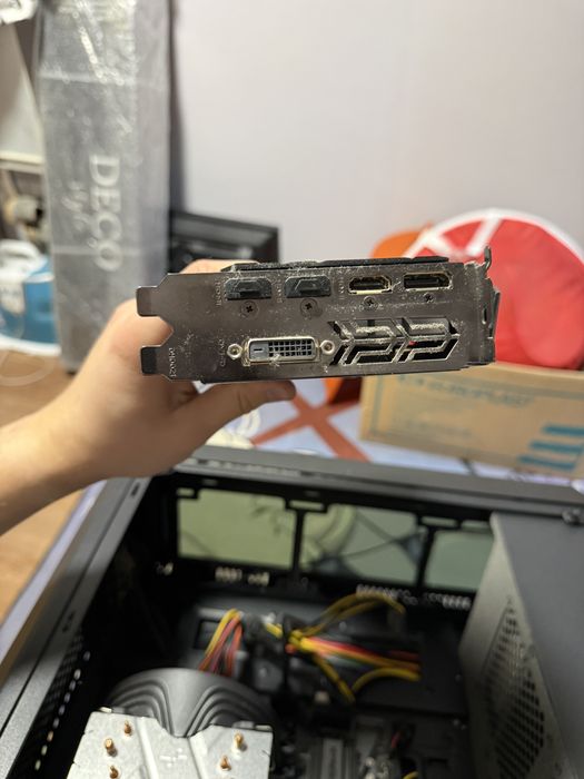 Видекарта GTX 1050 2gb