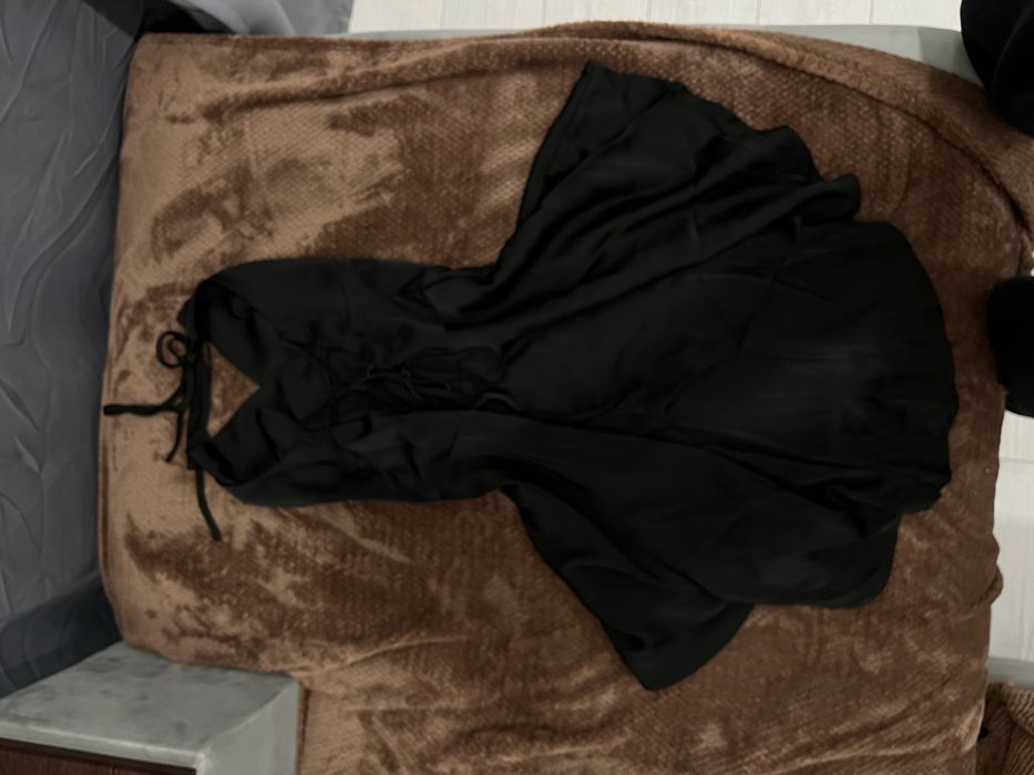 — Дамски рокли —