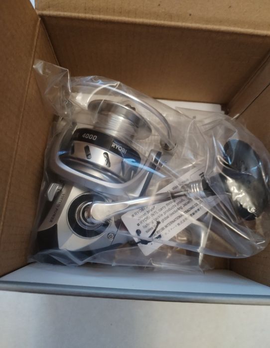 Разпродавам въдици