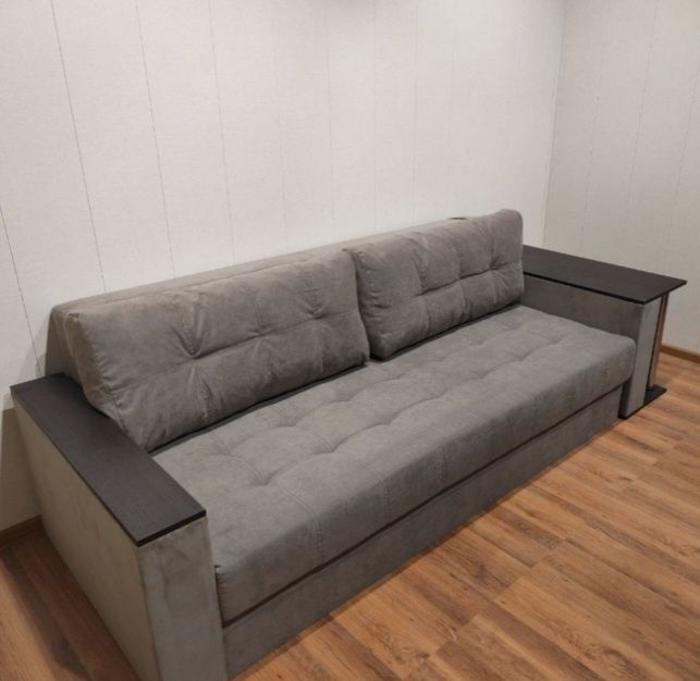 Продам диван  новый