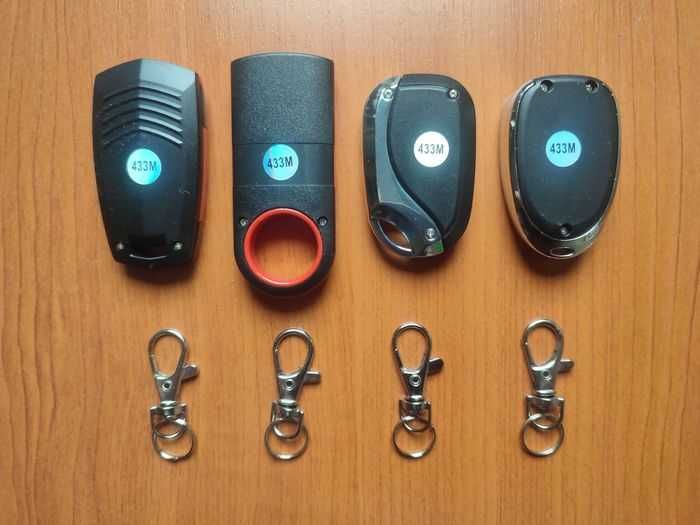 Telecomanda clona alarme/porti/bariere