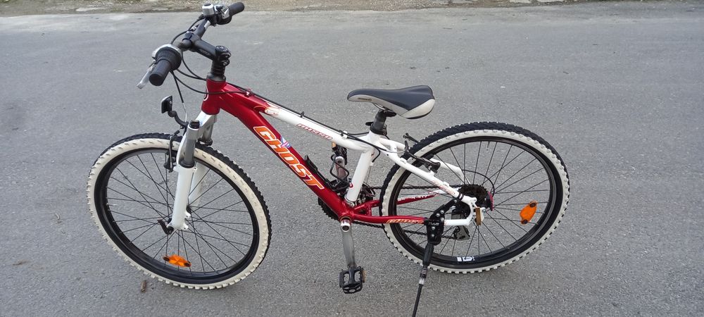 Pentru copii 8-11 ani Ghost 24