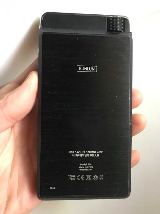 Портативный ЦАП+усилитель FiiO E18 Kunlun.