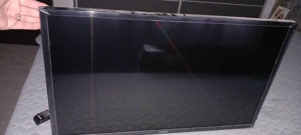 Vând TV LED Samsung