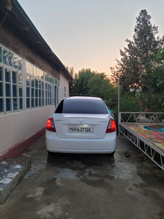 Lacetti 2013 1.6 avtomat 3pozitsiya