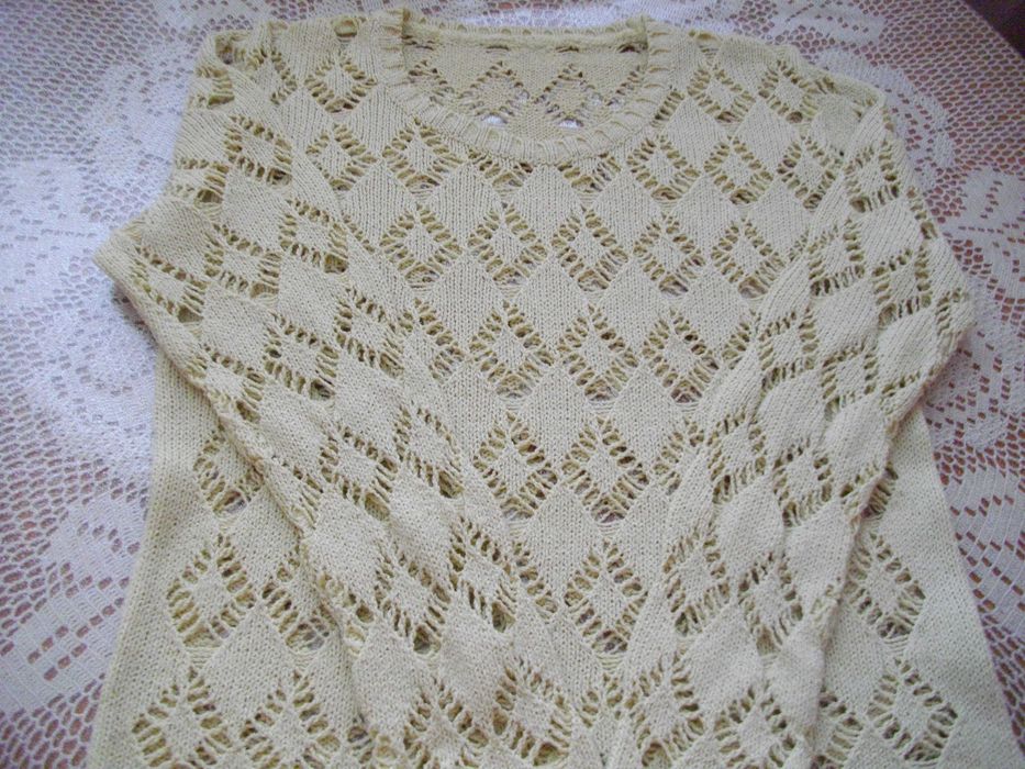 Дамска ажурена блуза с дълъг ръкав