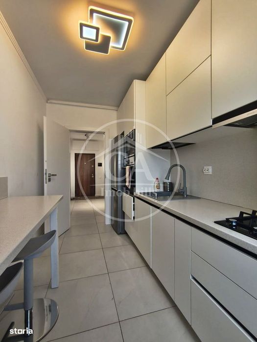 Apartament cu 3 camere de inchiriat in cartierul Milano 5, Oradea