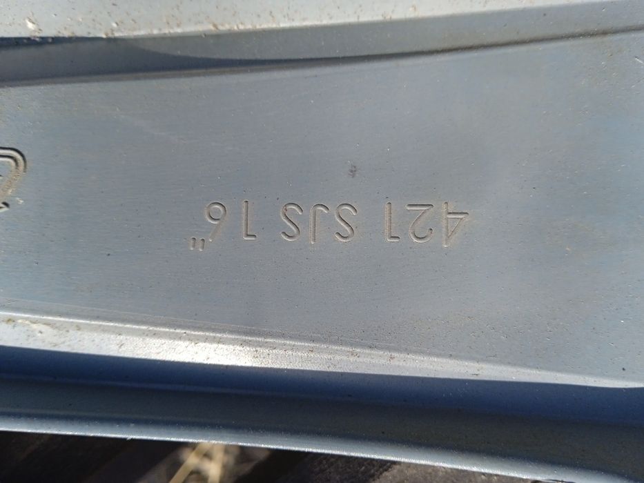 Продам колпаки На Тойоту пара