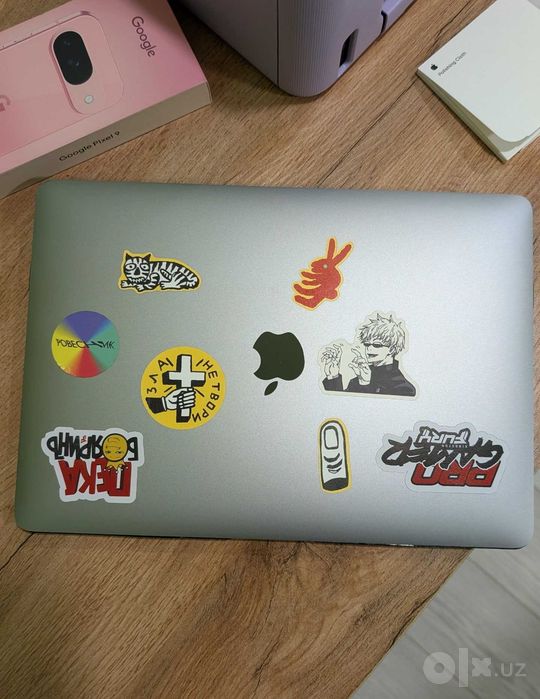 Macbook air m1 2020 8/256 реал фото