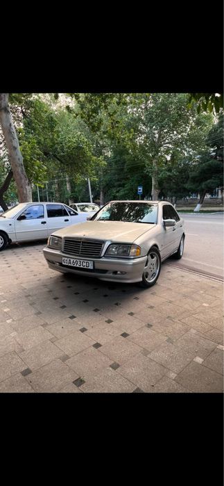 Продам Mercedes Benz w202 с поменяным мотором