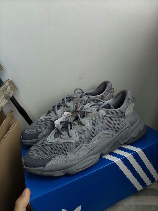 Adidas Ozweego sneakers culoare gri închis mărimea 43 1/3 noi originali