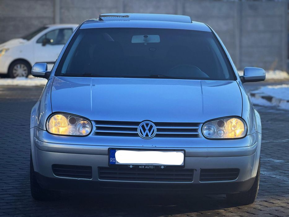 Parc Auto/Vw Golf 4/2003/Impecabil