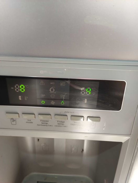 combina frigorifica  whirlpool