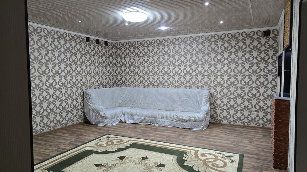 Сдаётся дом под офис или жильё в Яккасарай Саламатина.