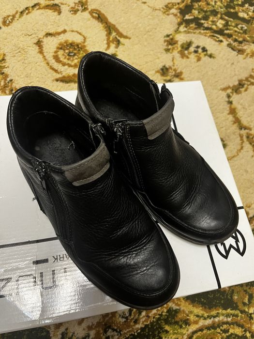 Ботинки осенние