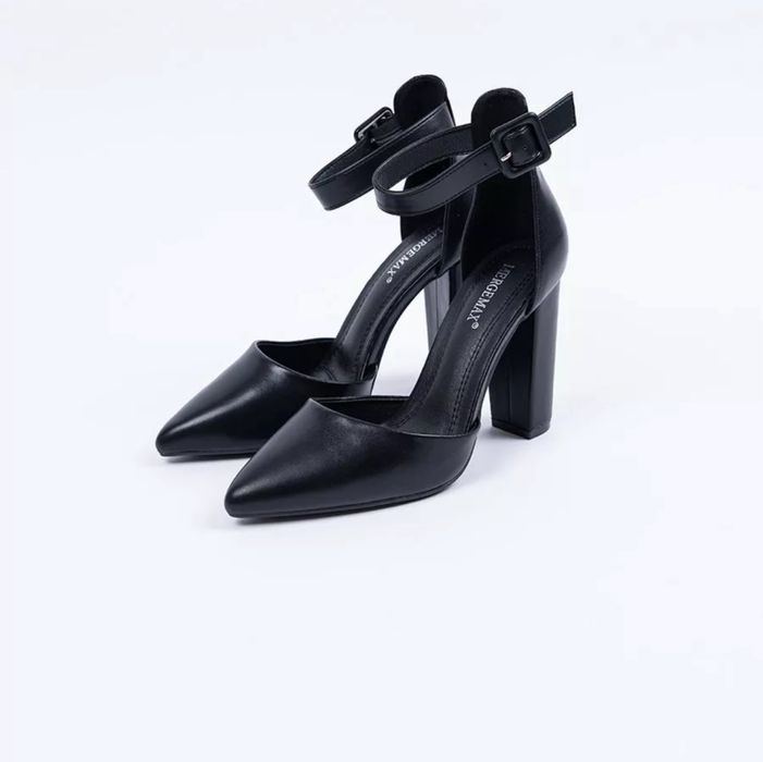 Туфли новые продам