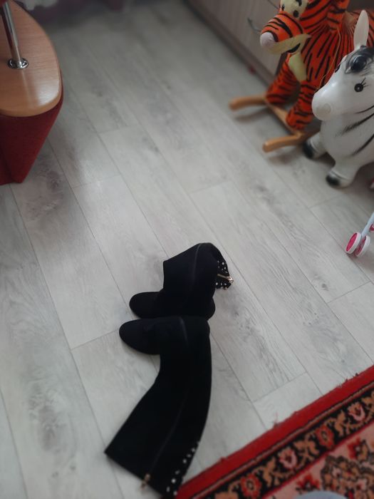 Продам сапоги весна