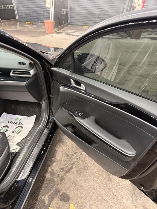 Kia K5 Prestige +