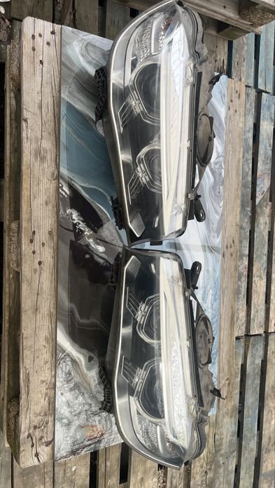 Far faruri stanga dreapta  bi-xenon adapriv de Anglia BMW X5 F15 complecte piese dezmembrari