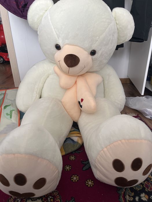 Мягкая игрушка ( белый медведь)