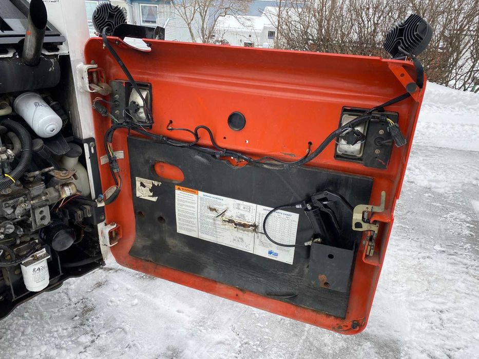 Мини челен товарач Bobcat 751