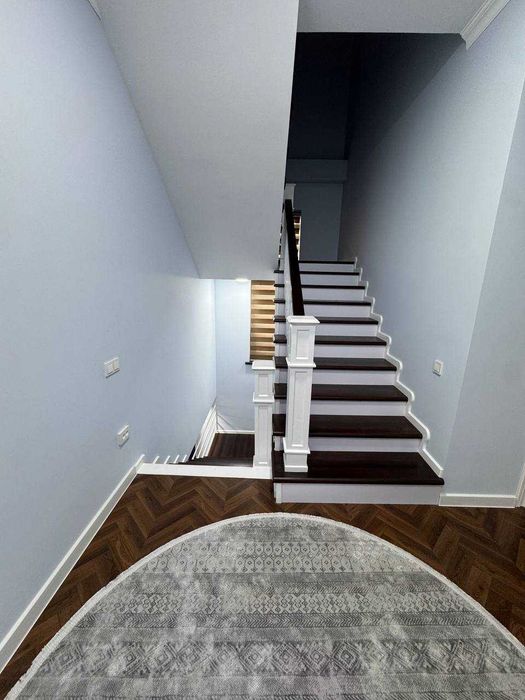 ЖК Alfraganus коттедж 1,7-сот 3-уровня 200 м² терраса 70 м² евроремонт