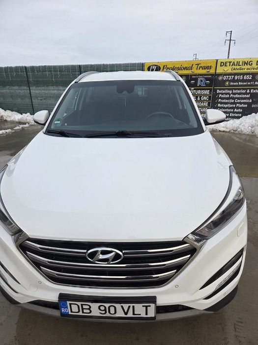 Hyundai Tucson 2.0 diesel,automat,4x4