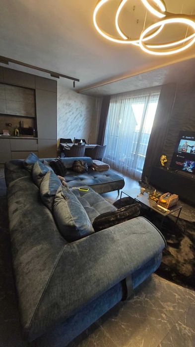 Продава се Двустаен апартамент в Пловдив, Център - 97 кв.м за 1774 €/кв.м - Снимка #2