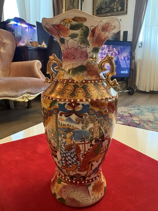 Vaza chinezeasca made in China