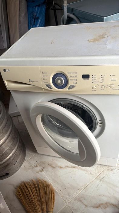 Продается стиральная машина, работает только в режиме Хлопок