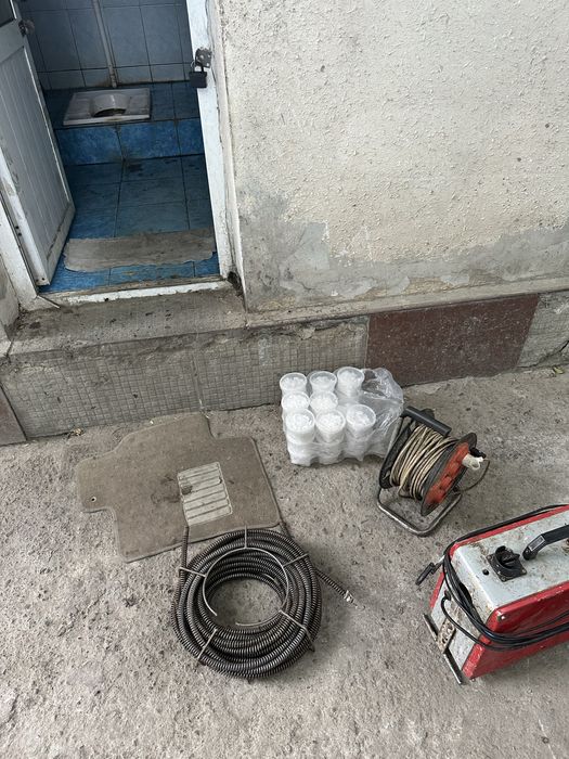 Сантехник  чистка канализатцци 7/24 сервис