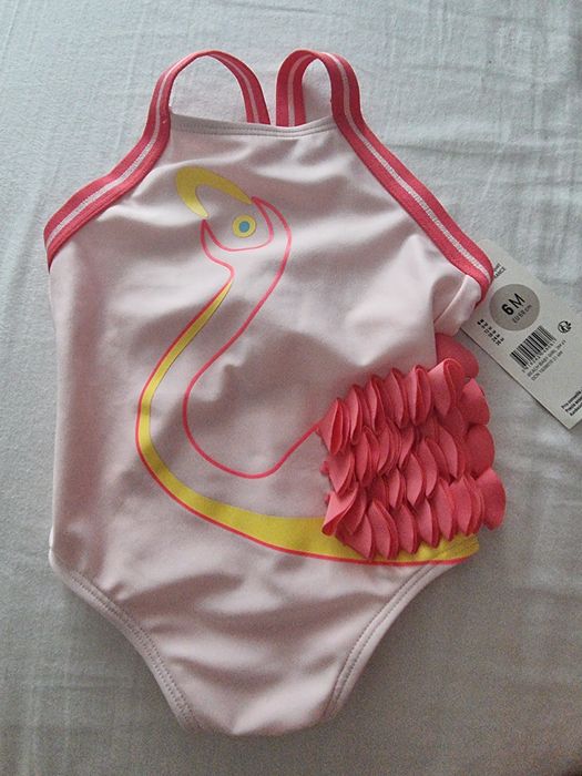 Vând costum de baie bebe