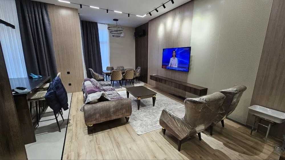 Мирзо Улугб Ор Паркенский базар 2х ком 85м2 мебель евро ремонт;