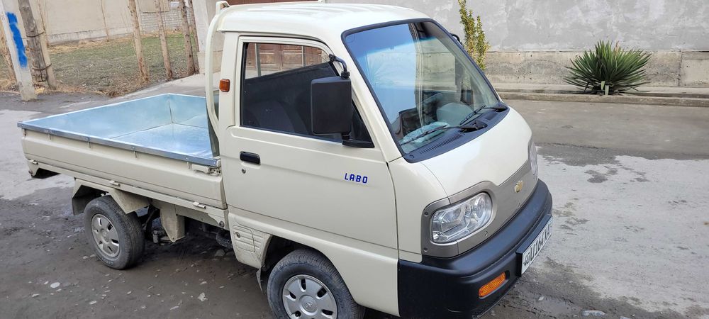 дамас лабо сотилади