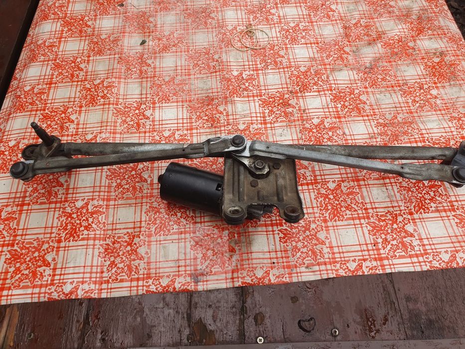 Mercedes W 163 ML 270 . Фар ляв, контрол модул. Заден капак броня.