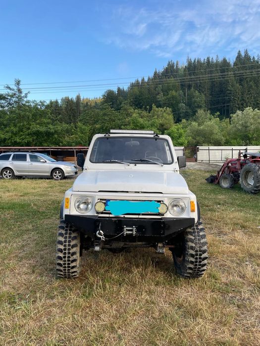 Suzuki samurai sj 410