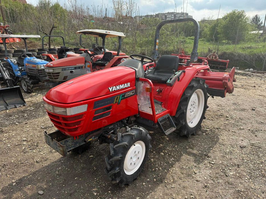 Трактор YANMAR AF250 4x4