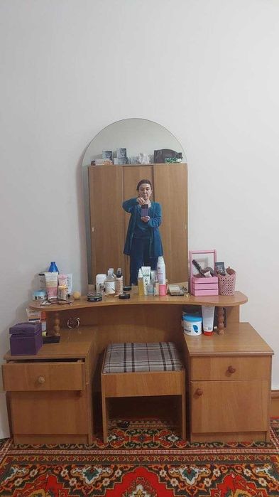 Продаёся срочно спальный гарнитур