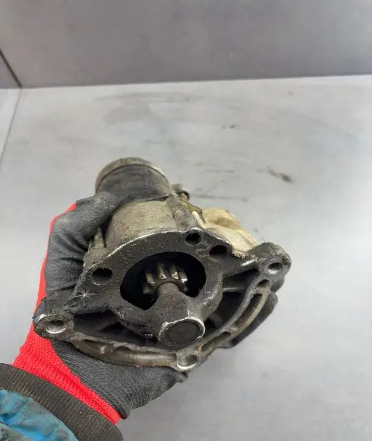 Electromotor Peugeot 206 2002 1.4 MT (90 hp)