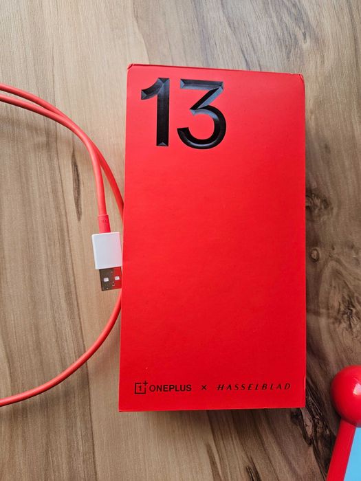 Смартфон OnePlus 13, Dual SIM, 16GB RAM, 512GB, 5G,