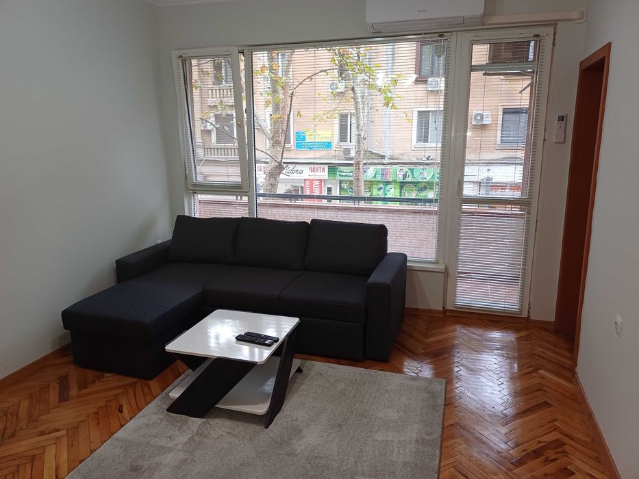 От Собственик-Двустаен в Супер Центъра, ул. ”Александровска” N:115Б