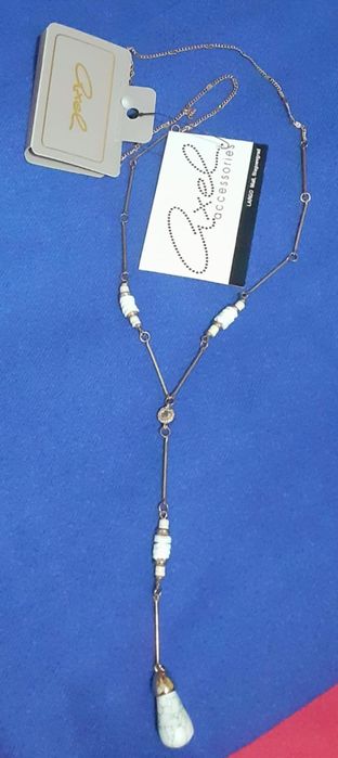 Гривни, колиета и обеци