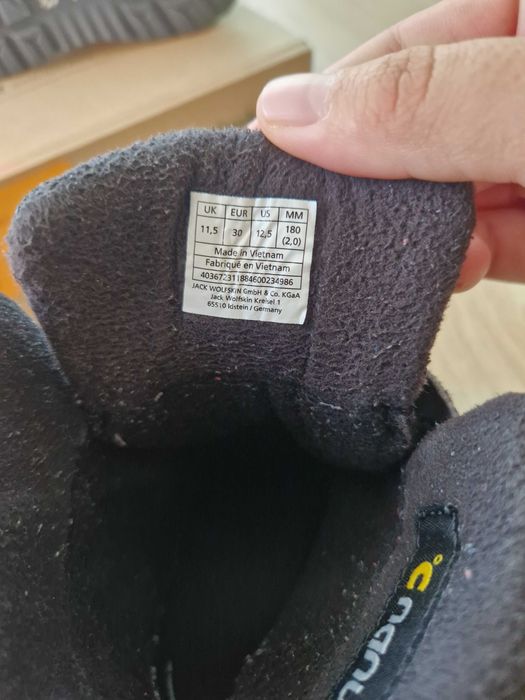 Ботуши JACK WOLFSKIN - водоустойчиви и термоизолирани, размер 30