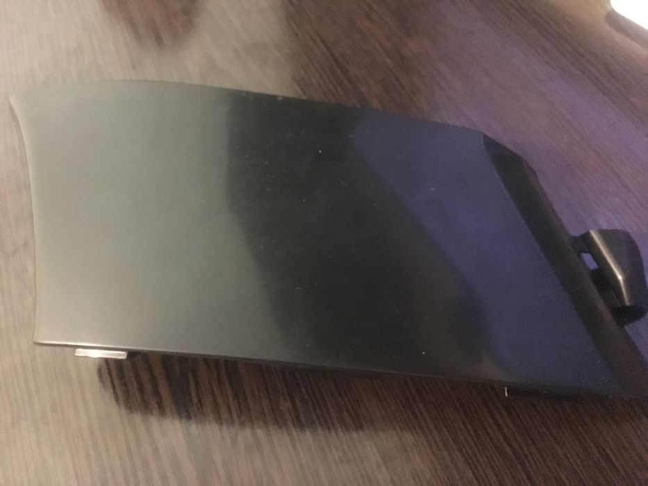 Заглушка бампера Subaru